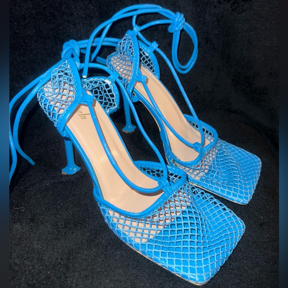 Blue square mesh heels size 8